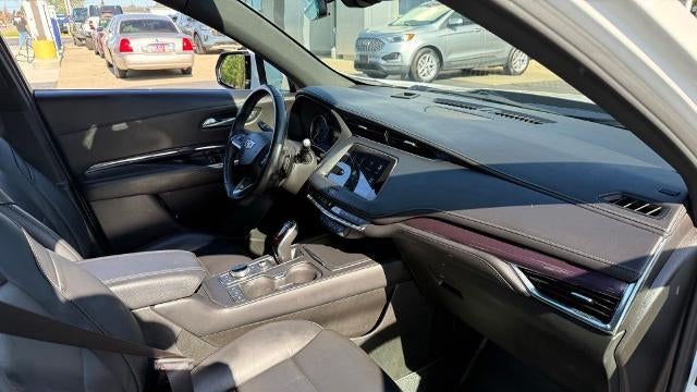 2023 Cadillac XT4 Luxury