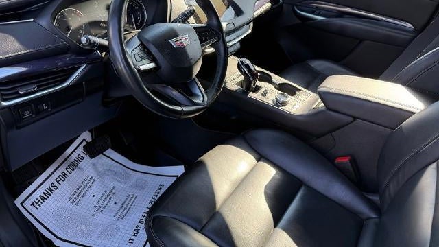 2023 Cadillac XT4 Luxury