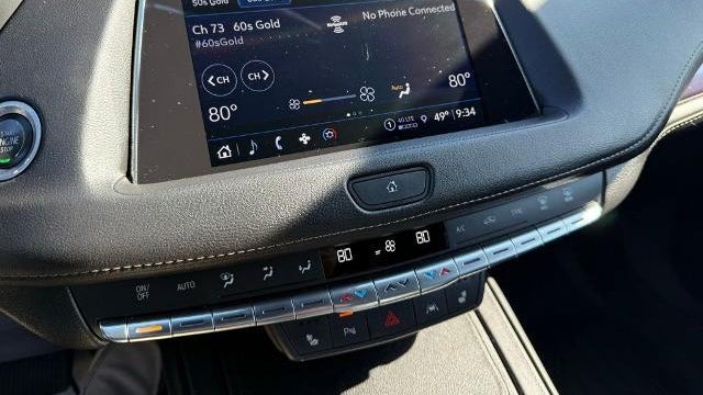 2023 Cadillac XT4 Luxury