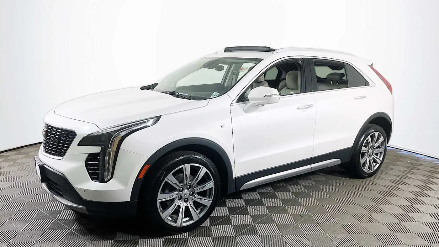 Preowned 2023 Cadillac XT4 Premium Luxury for Sale