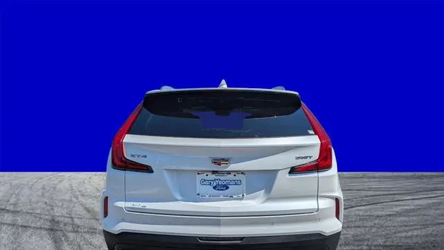 2024 Cadillac XT4 Premium Luxury