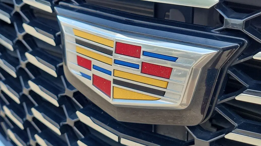 2019 Cadillac XT4 Premium Luxury