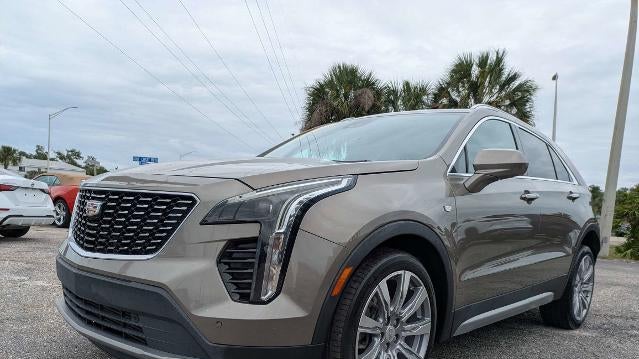 2020 Cadillac XT4 Premium Luxury
