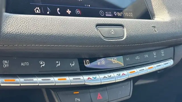 2020 Cadillac XT4 Premium Luxury