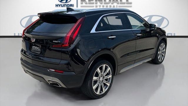 2023 Cadillac XT4 Premium Luxury