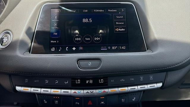 2023 Cadillac XT4 Premium Luxury
