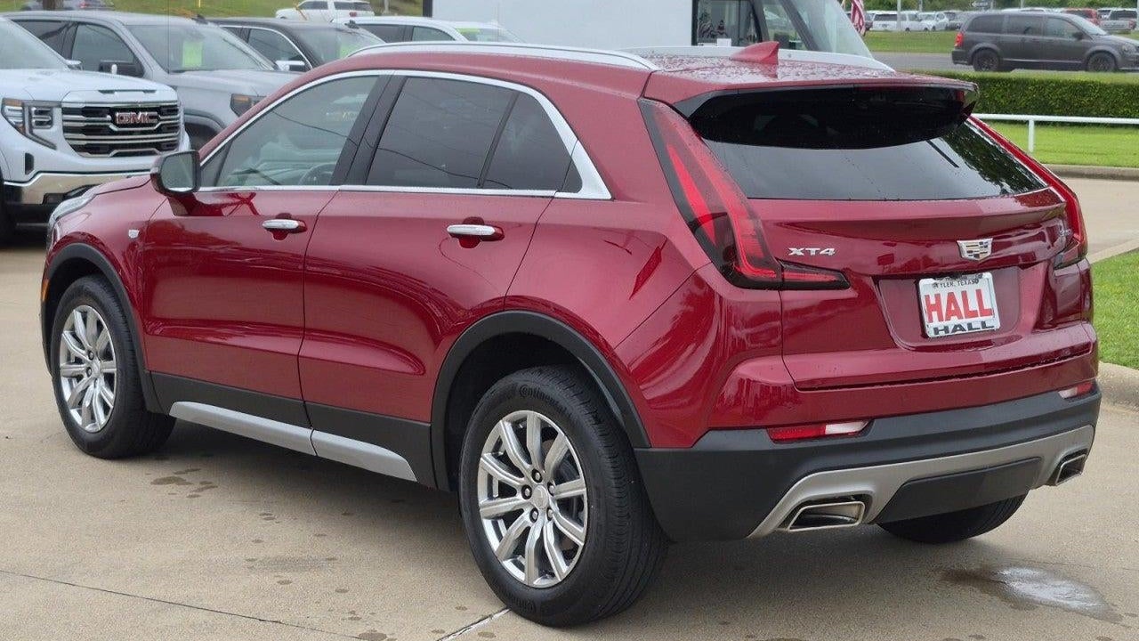 2021 Cadillac XT4 Premium Luxury