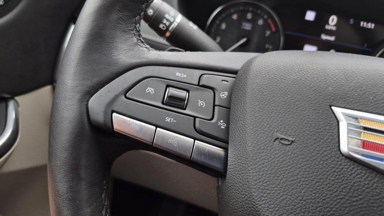 2021 Cadillac XT4 Premium Luxury