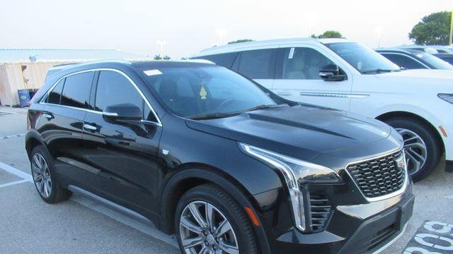 Preowned 2022 Cadillac XT4 Premium Luxury for Sale