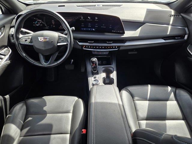 2025 Cadillac XT4 - $31,990