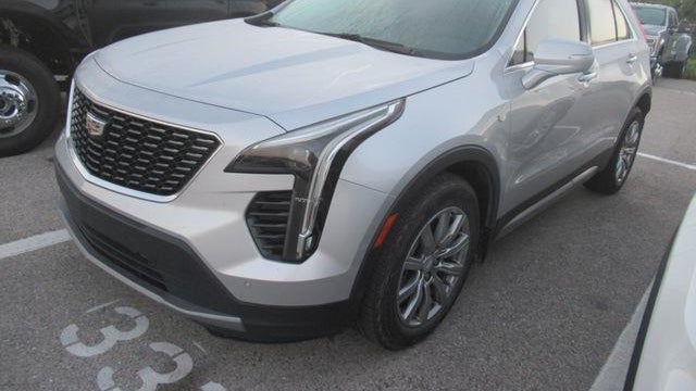 2022 Cadillac XT4 Premium Luxury