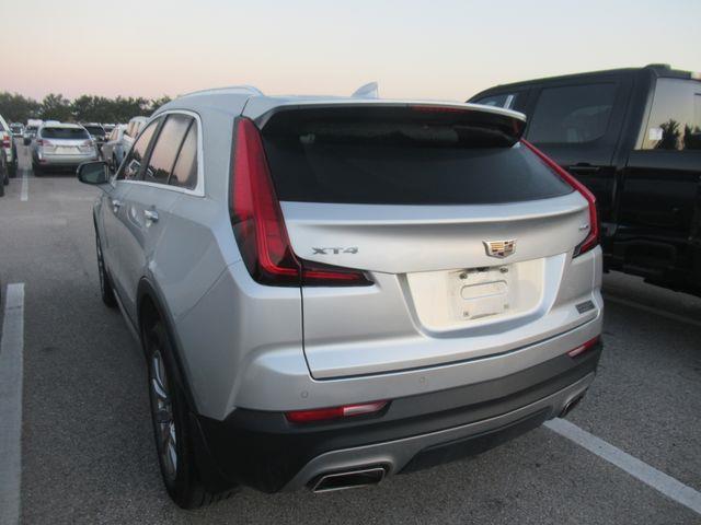 2022 Cadillac XT4 - $22,789