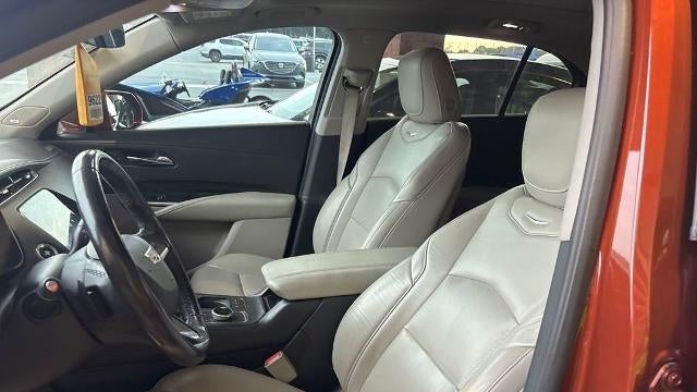 2020 Cadillac XT4 Premium Luxury