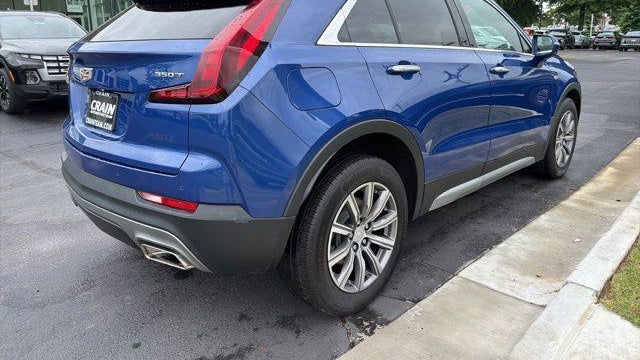 2021 Cadillac XT4 Premium Luxury