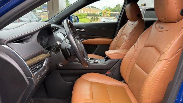 2021 Cadillac XT4 Premium Luxury