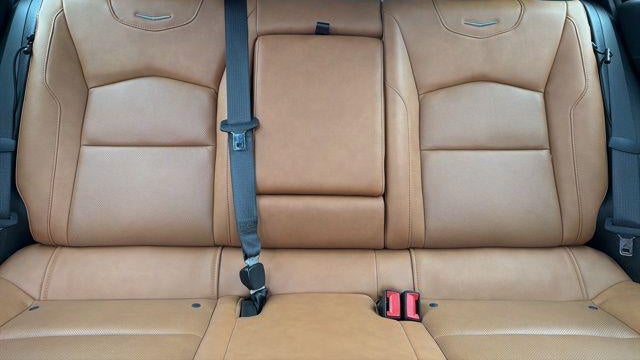 2021 Cadillac XT4 Premium Luxury