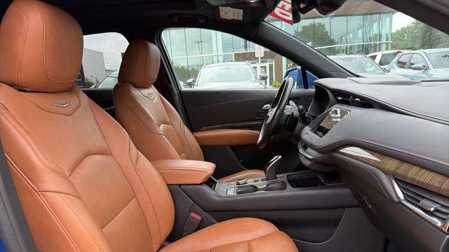 2021 Cadillac XT4 Premium Luxury