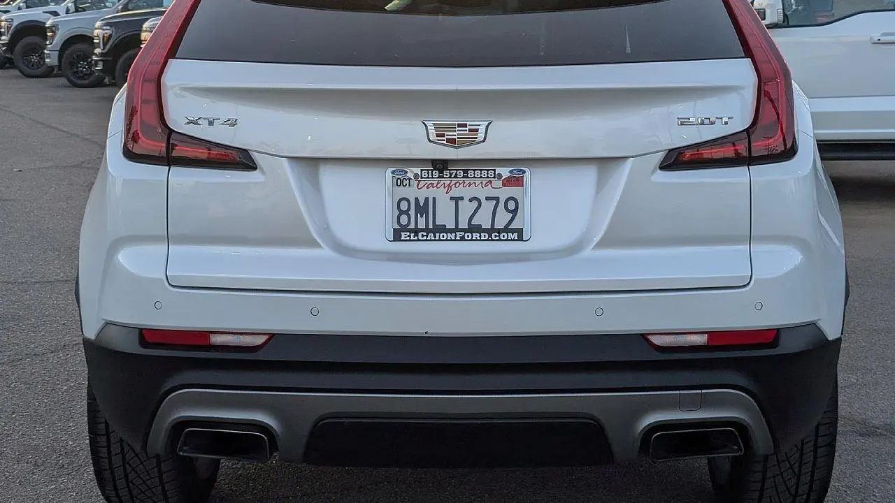 2019 Cadillac XT4 Premium Luxury