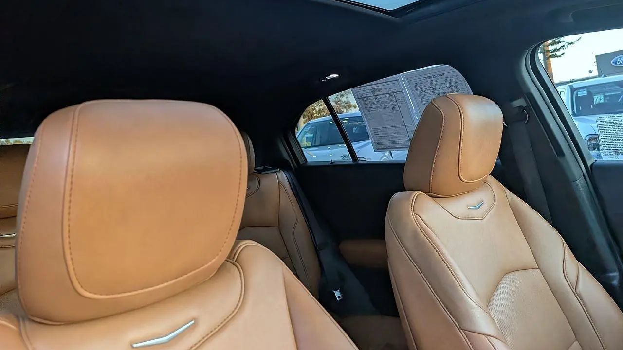 2019 Cadillac XT4 Premium Luxury