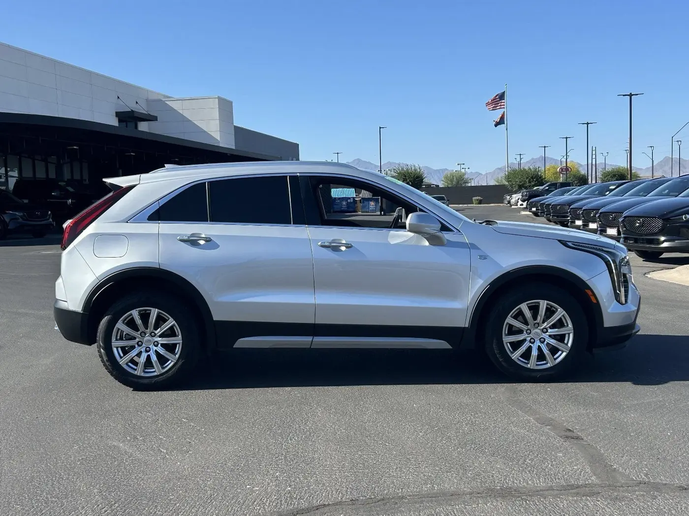 2020 Cadillac XT4 - $17,992