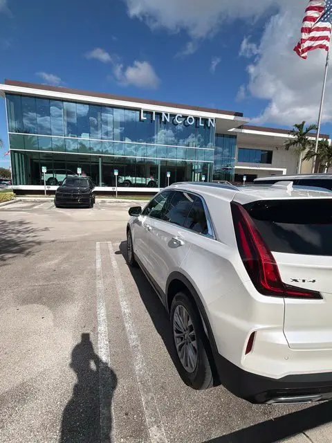 2024 Cadillac XT4 - $29,990