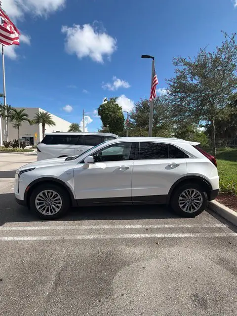 2024 Cadillac XT4 - $29,990