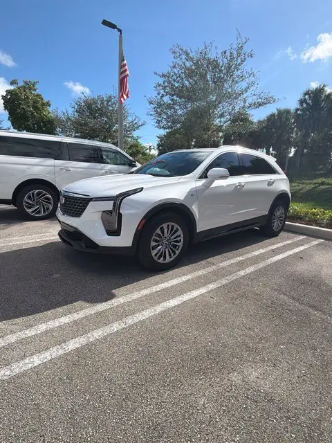 2024 Cadillac XT4 - $29,990