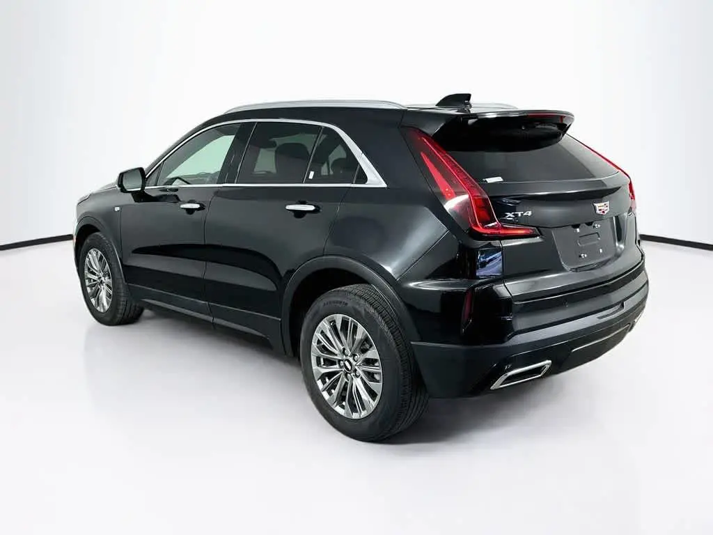 2024 Cadillac XT4 - $28,700