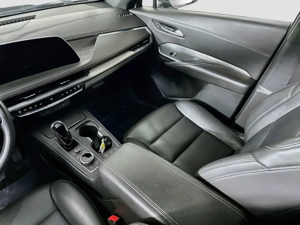 2024 Cadillac XT4 - $28,700
