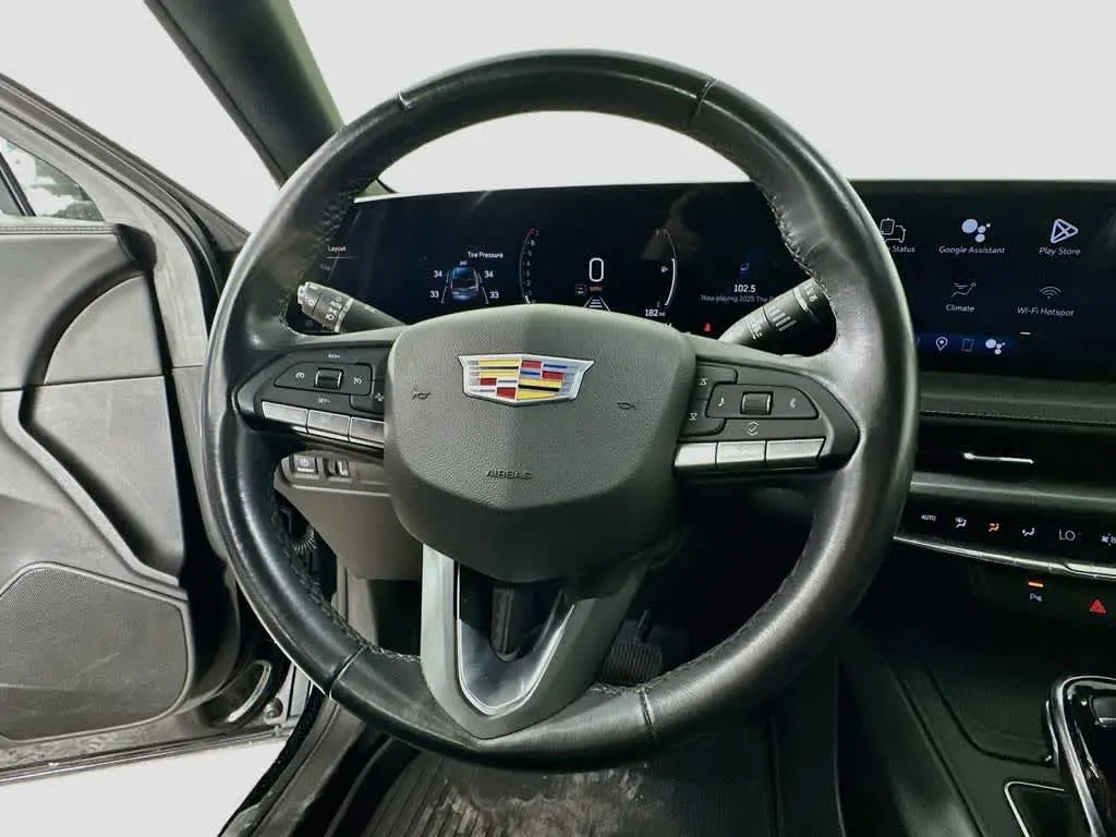 2024 Cadillac XT4 - $28,700