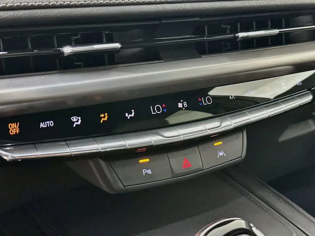 2024 Cadillac XT4 - $28,700