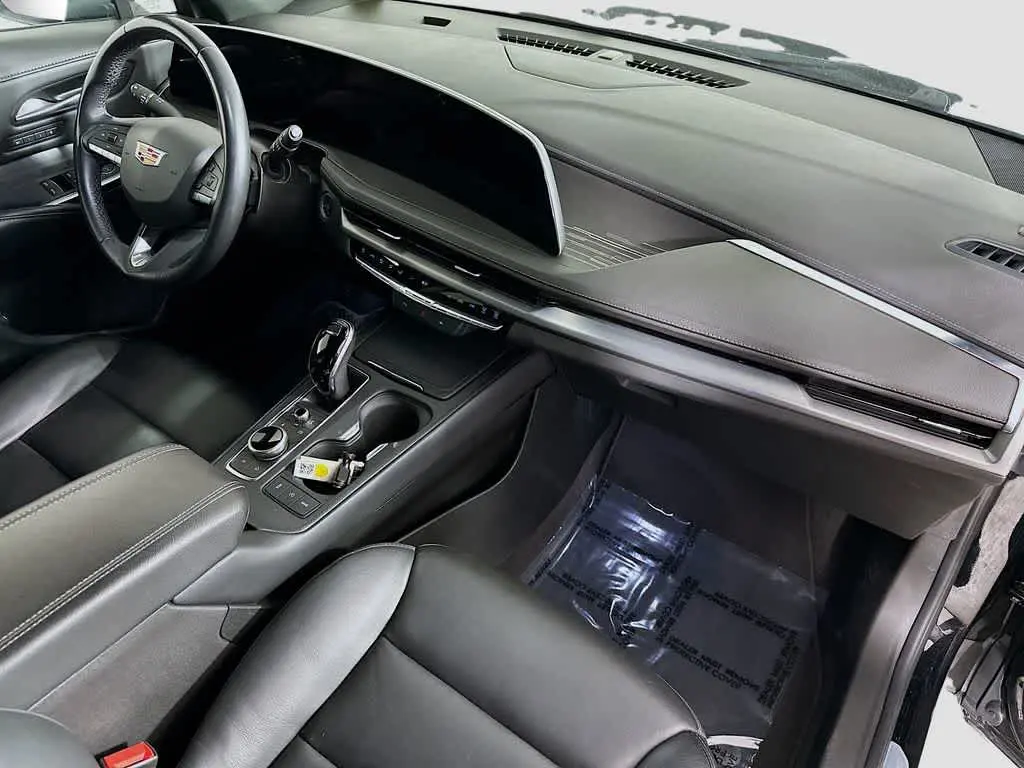 2024 Cadillac XT4 - $28,700