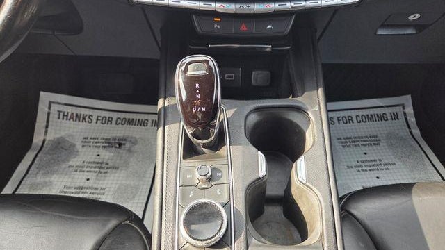 2020 Cadillac XT4 Premium Luxury