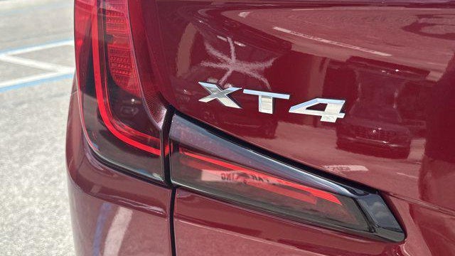 2020 Cadillac XT4 Premium Luxury