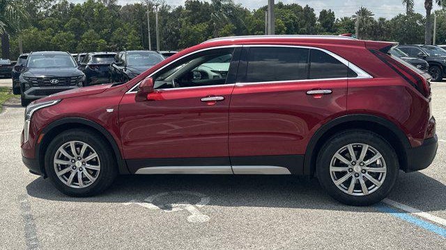 2020 Cadillac XT4 Premium Luxury