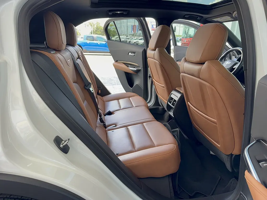 2023 Cadillac XT4 - $27,995