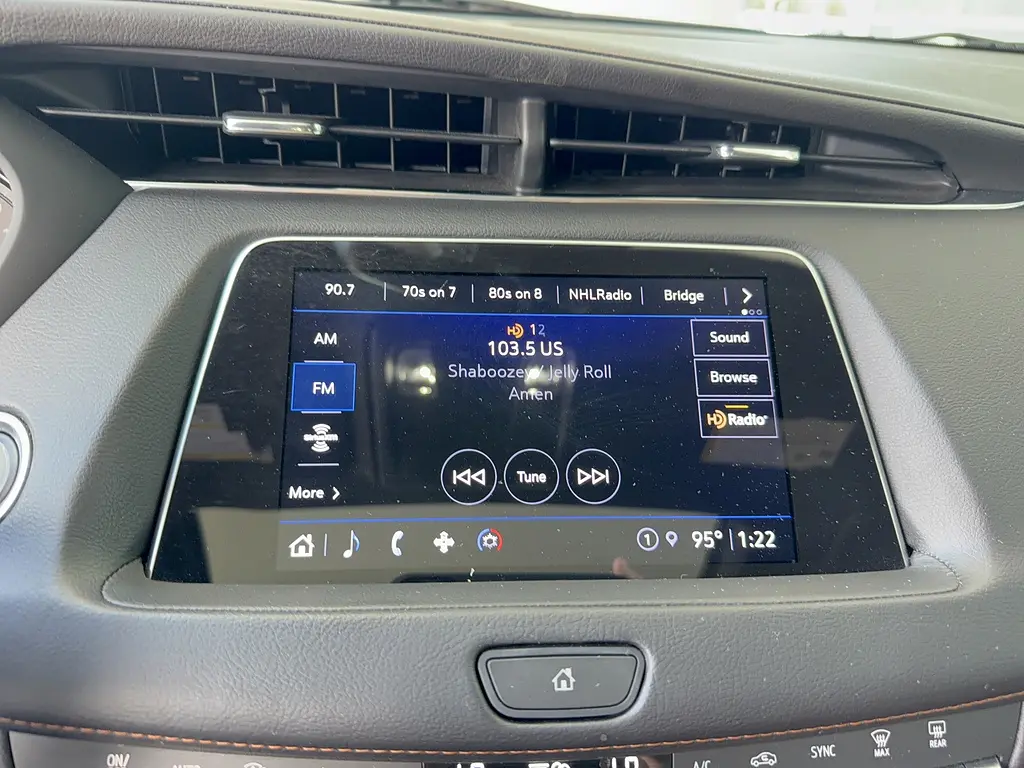 2023 Cadillac XT4 - $27,995