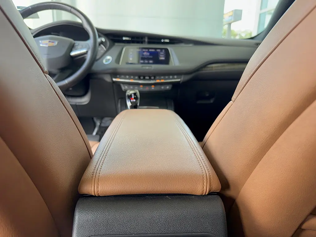 2023 Cadillac XT4 - $27,995