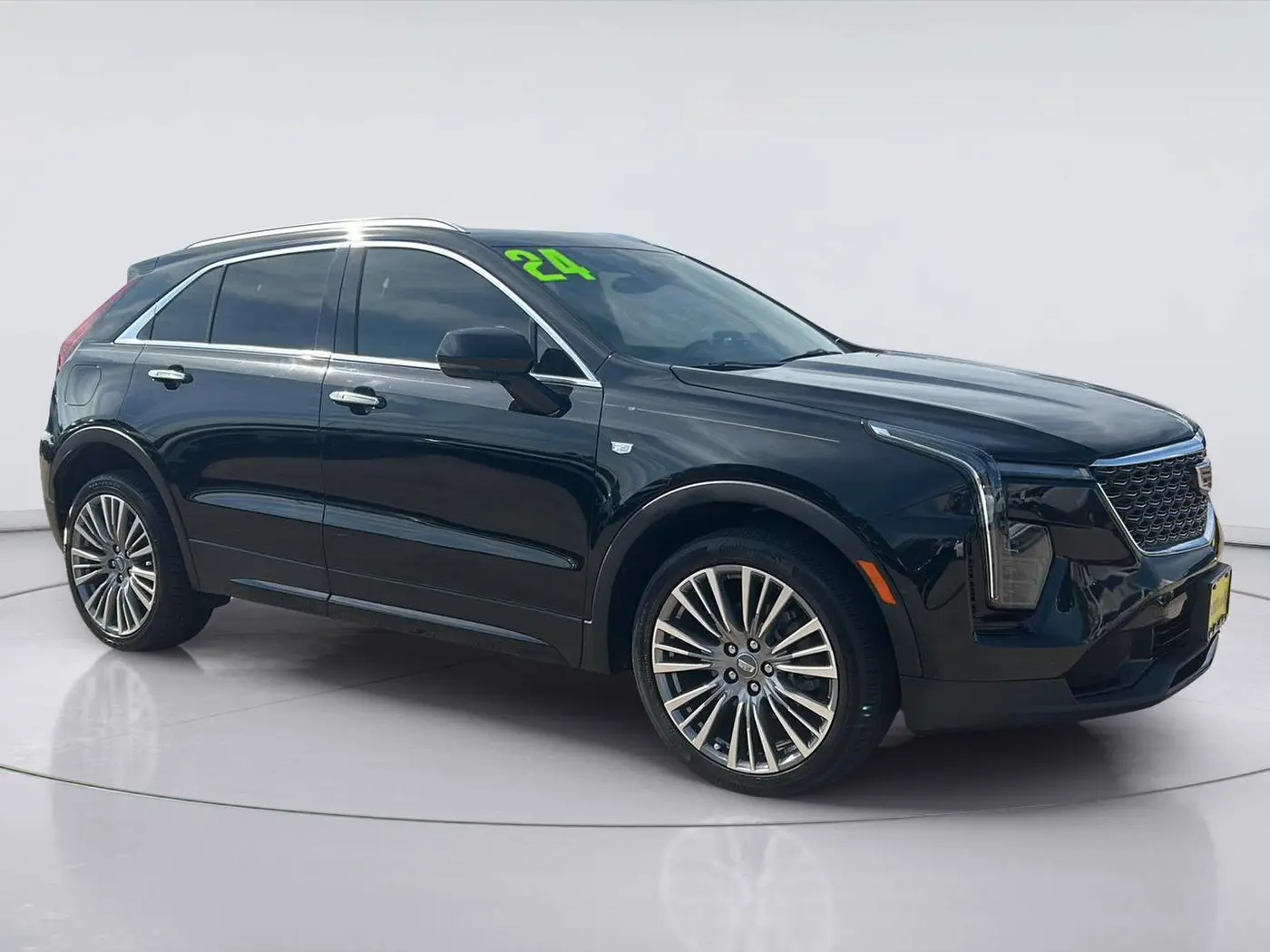 2024 Cadillac XT4 - $32,825