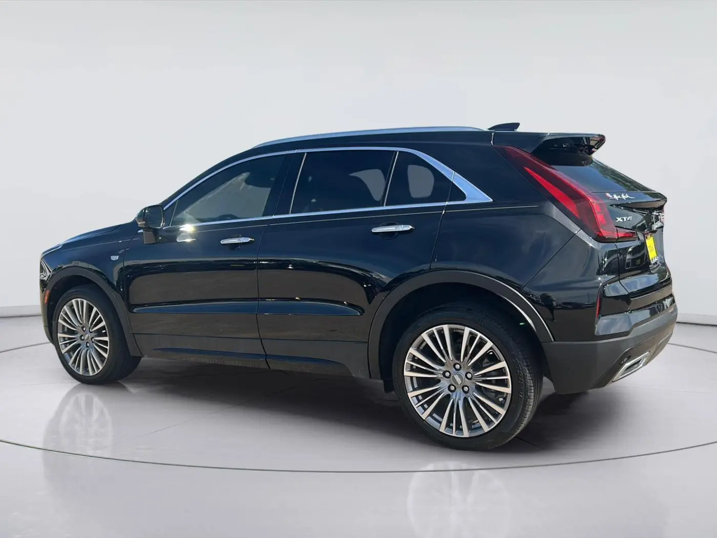 2024 Cadillac XT4 - $32,825