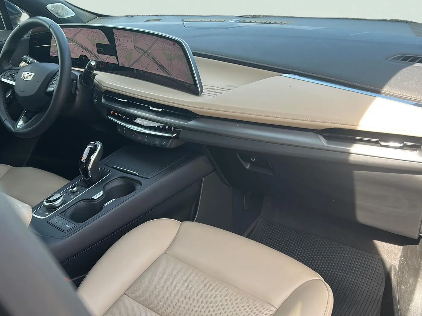 2024 Cadillac XT4 - $32,825