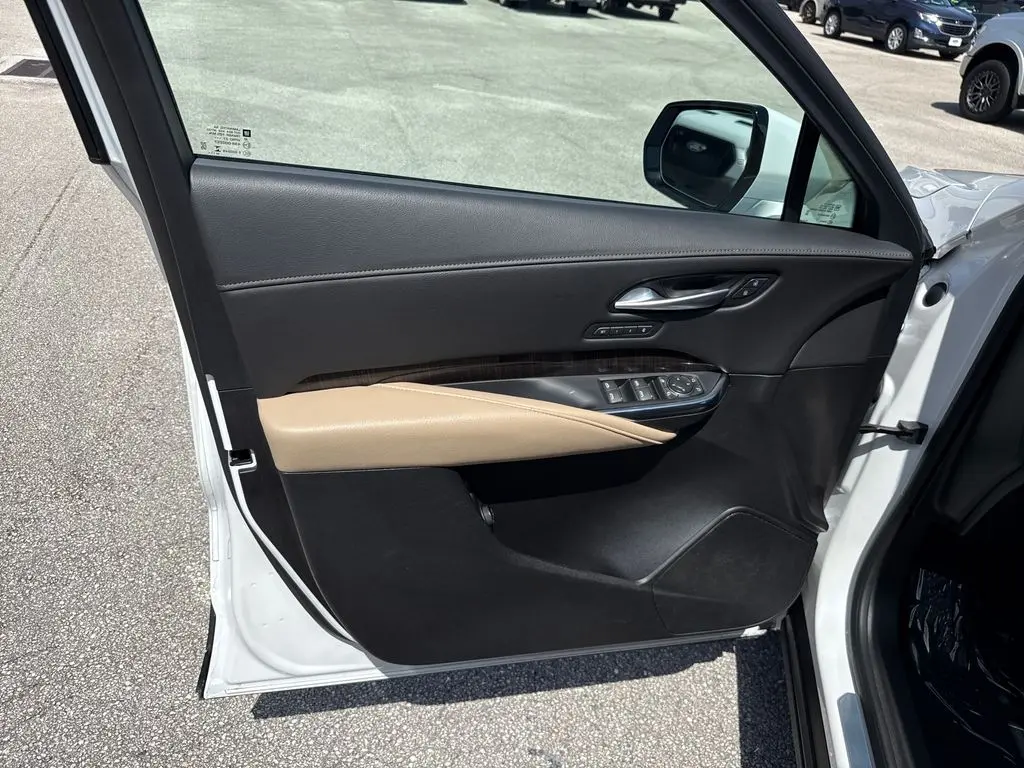 2025 Cadillac XT4 - $29,900