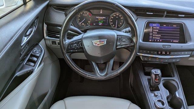 2019 Cadillac XT4 Premium Luxury