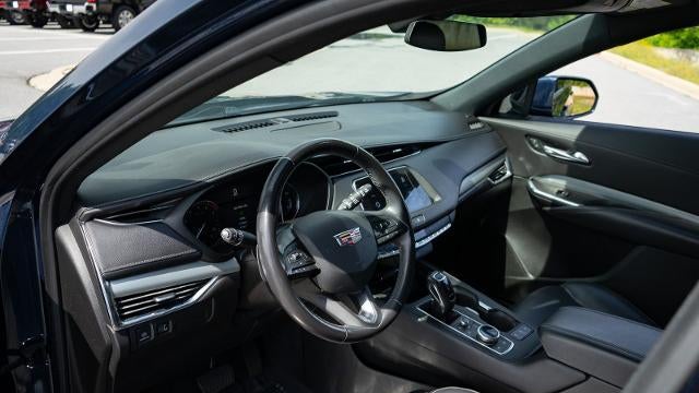 2019 Cadillac XT4 Premium Luxury