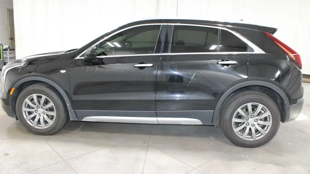 2020 Cadillac XT4 Premium Luxury