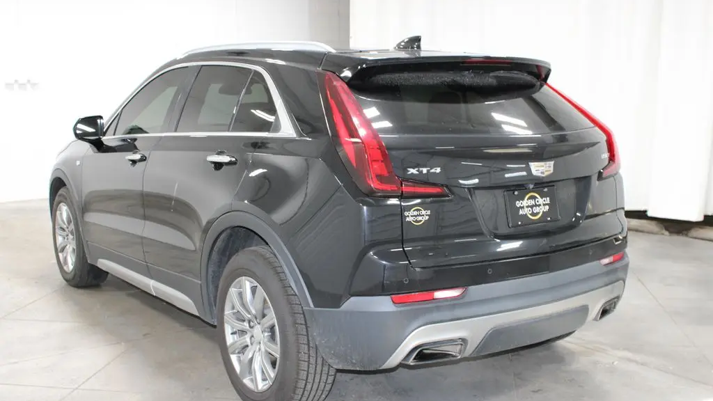 2020 Cadillac XT4 Premium Luxury
