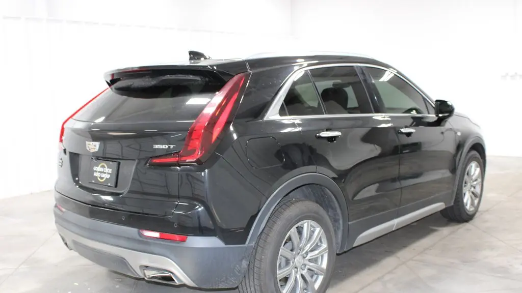 2020 Cadillac XT4 Premium Luxury