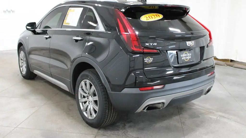 2020 Cadillac XT4 Premium Luxury