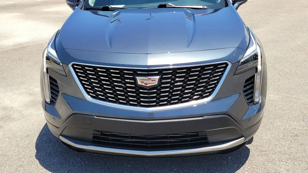 2021 Cadillac XT4 Premium Luxury