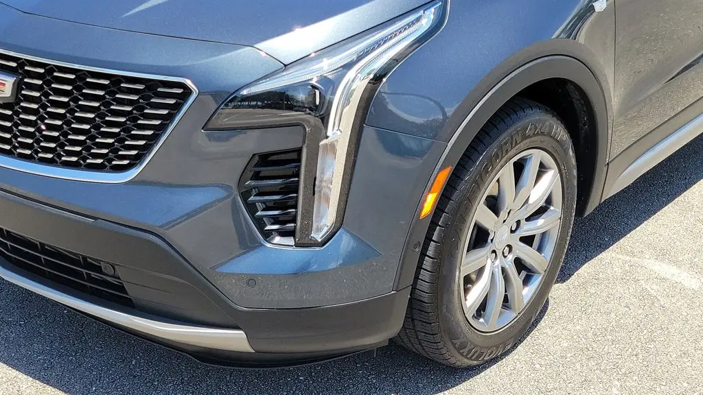 2021 Cadillac XT4 Premium Luxury